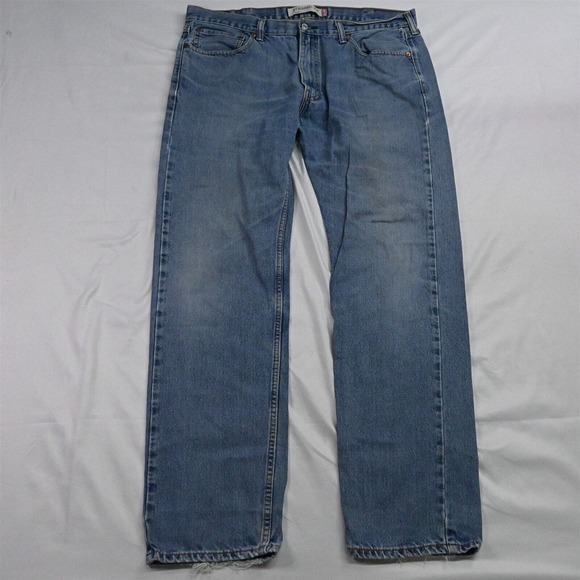 Levi's 38 x 32 505 Regular Fit Straight‎ Light Washed Denim Jeans - Picture 1 of 7